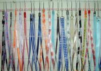 手机配饰新潮流 挂绳、来电感应器与饰品挂件的集成化供应趋势